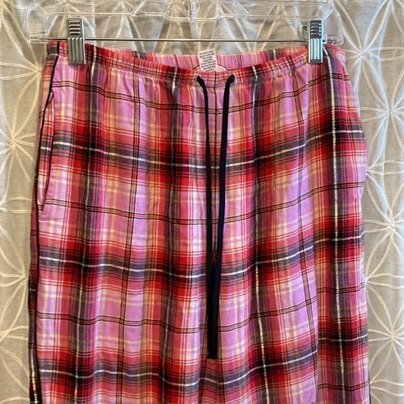 Victoria Secret Pajama Pants - Picture 6 of 11